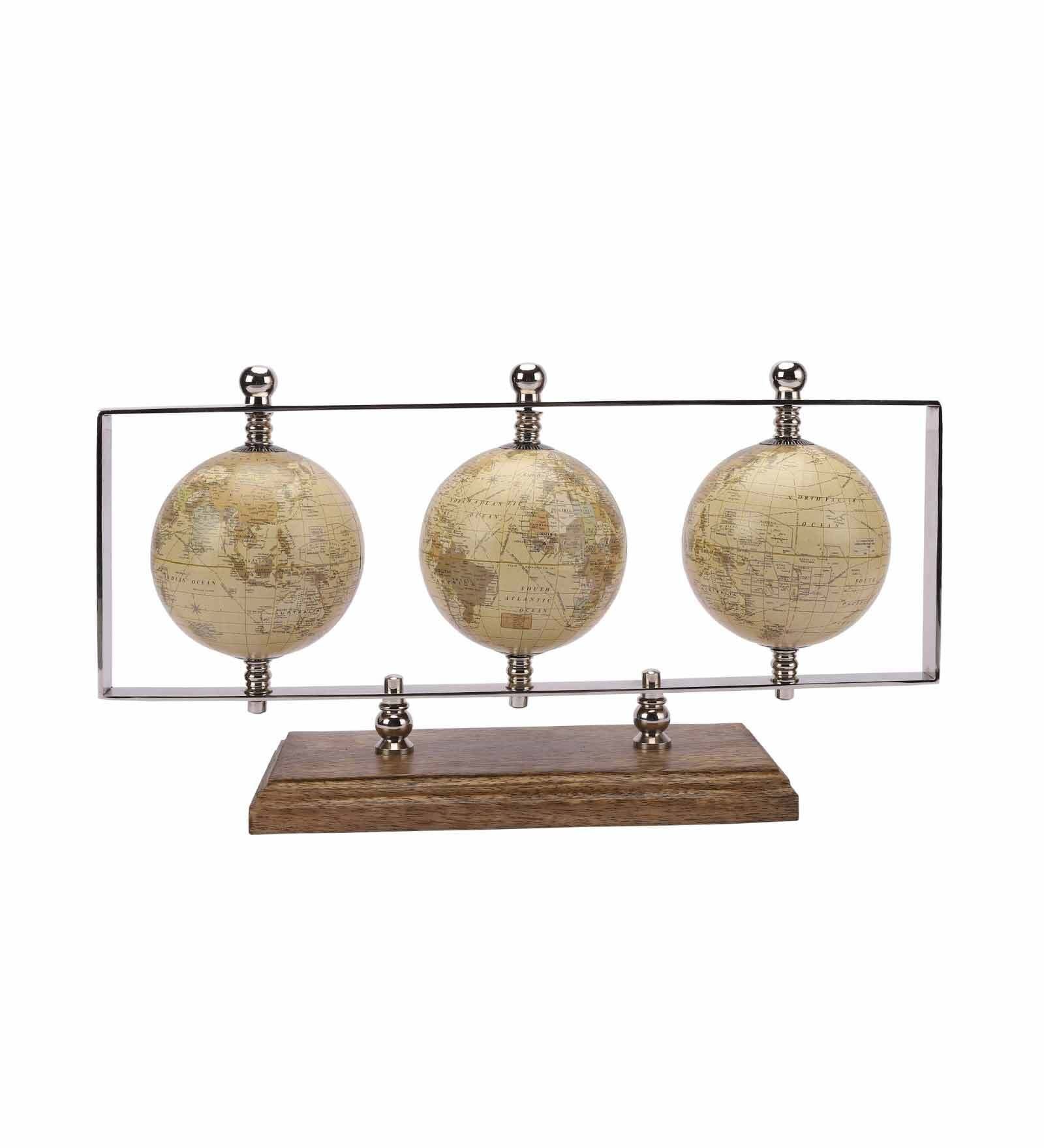 Triple Vertical Silver Iron Table Accent